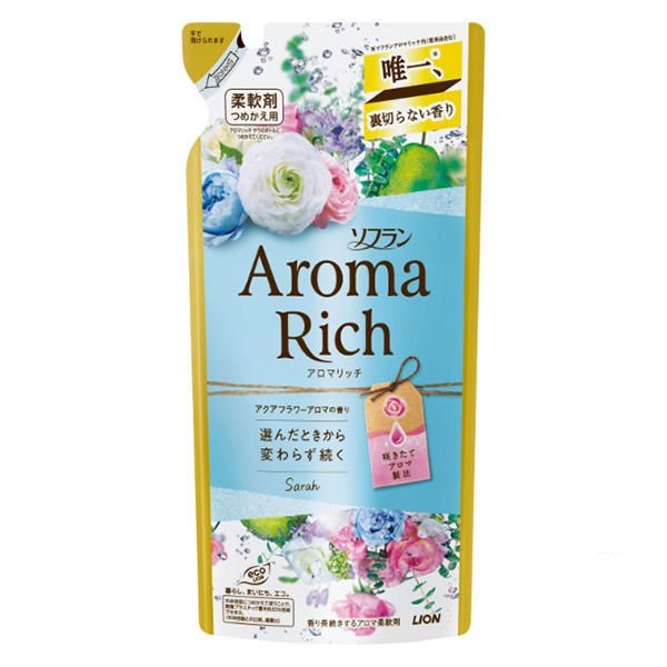 LION Aroma Rich Sarah Кондиционер для белья с богатым ароматом натуральных масел мягкая упаковка 400 мл